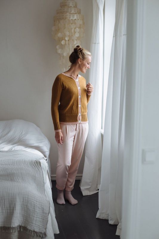 187 Winnies Cardigan Camarose